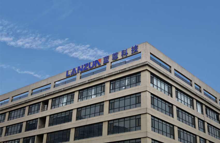 新闻07.jpg